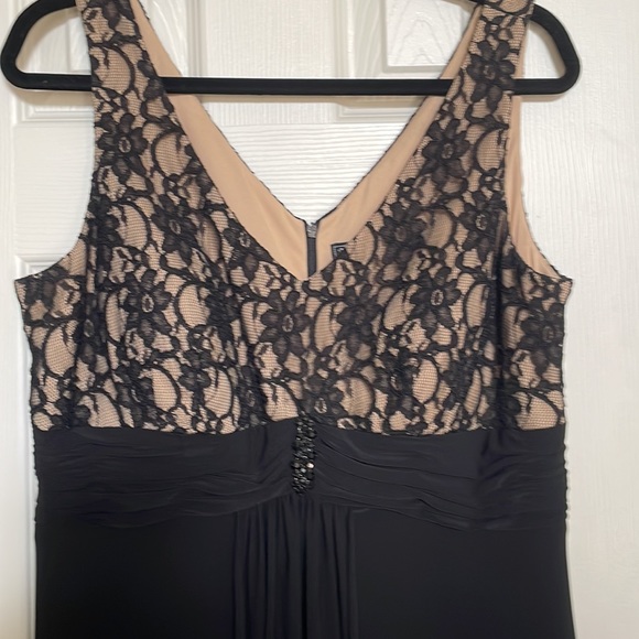 Jessica Howard formal dress - Picture 2 of 4